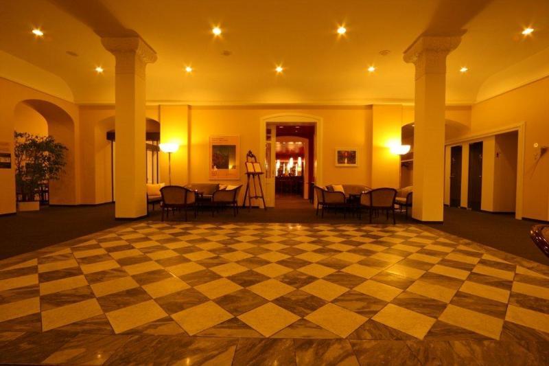 Esplanade Swiss Quality Hotel 达沃斯 内观 照片